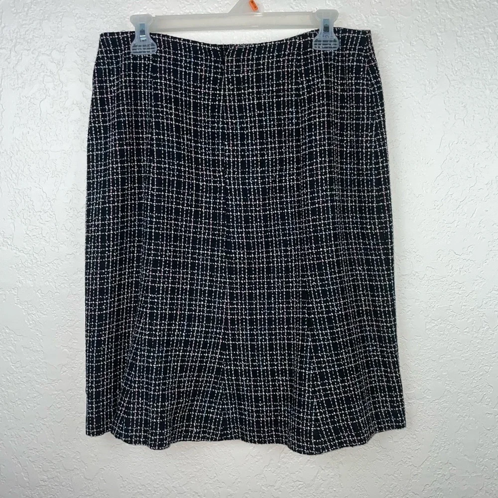 Hillard and Hanson black striped pencil skirt - Picture 3 of 4